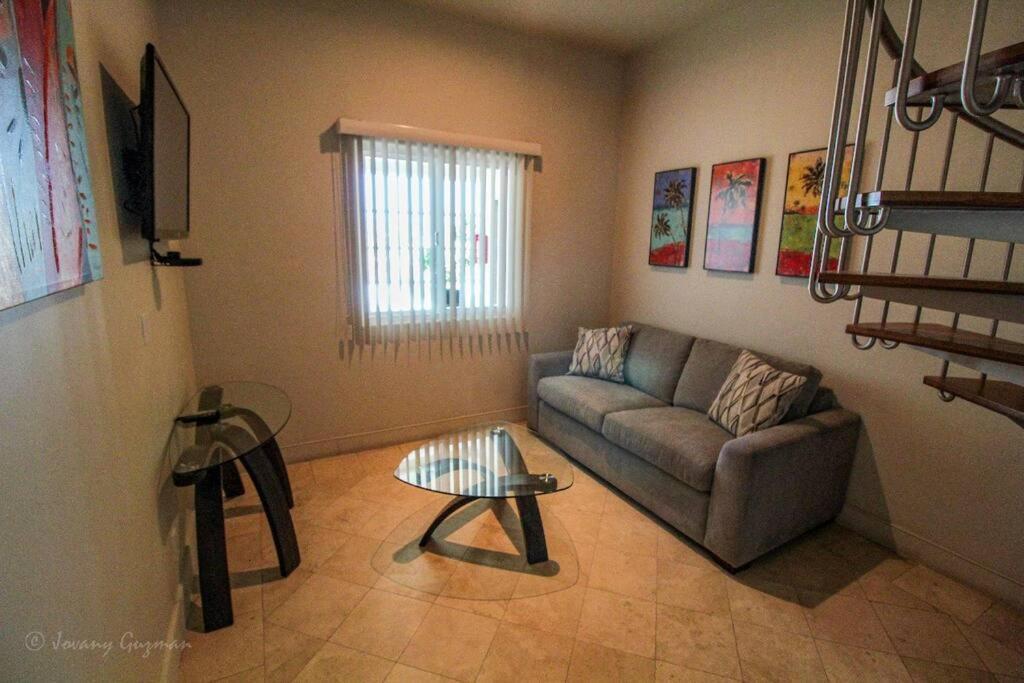 Access - Beach Penthouse Papas And Beer 2 Miles Wifi 罗萨里托 外观 照片