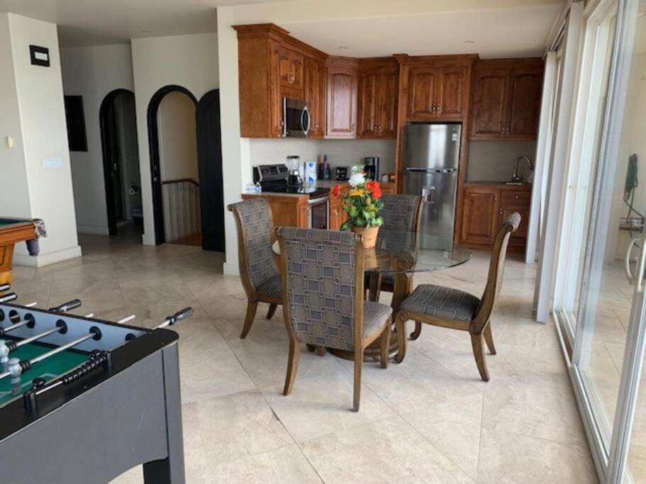 Access - Beach Penthouse Papas And Beer 2 Miles Wifi 罗萨里托 外观 照片